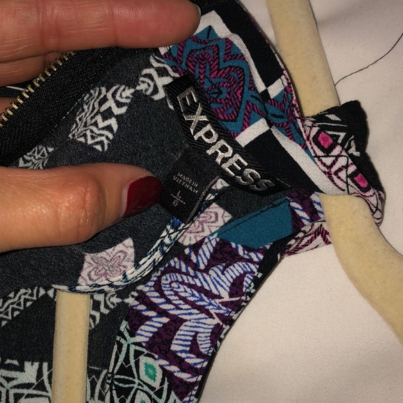 Express sleeveless mock neck Dress - Picture 6 of 7